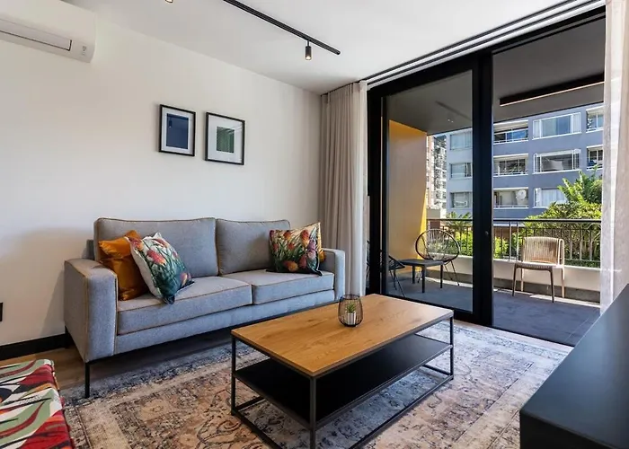 305 Marvol On Hall - 2 Bedroom