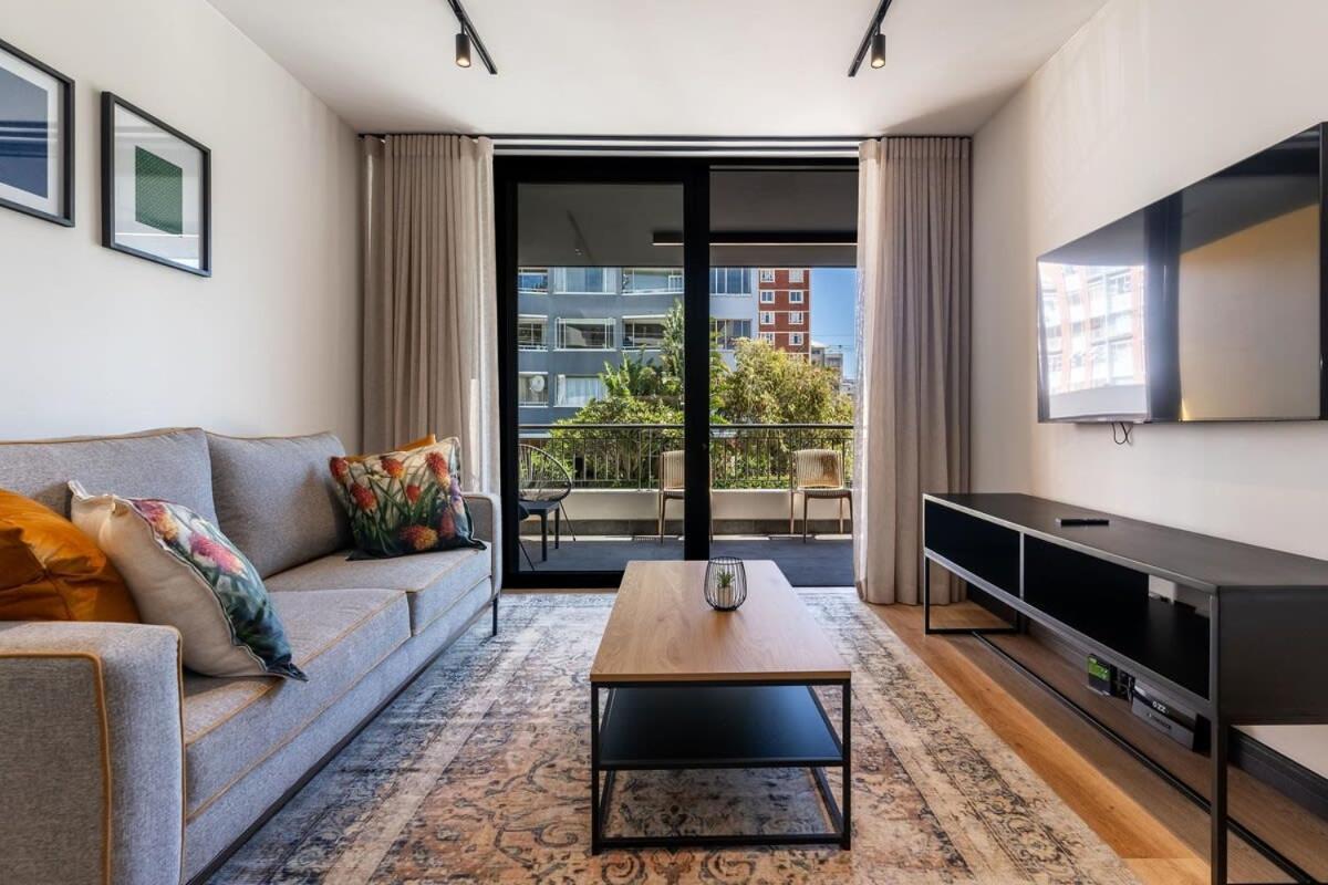 305 Marvol On Hall - 2 Bedroom * Kaapstad