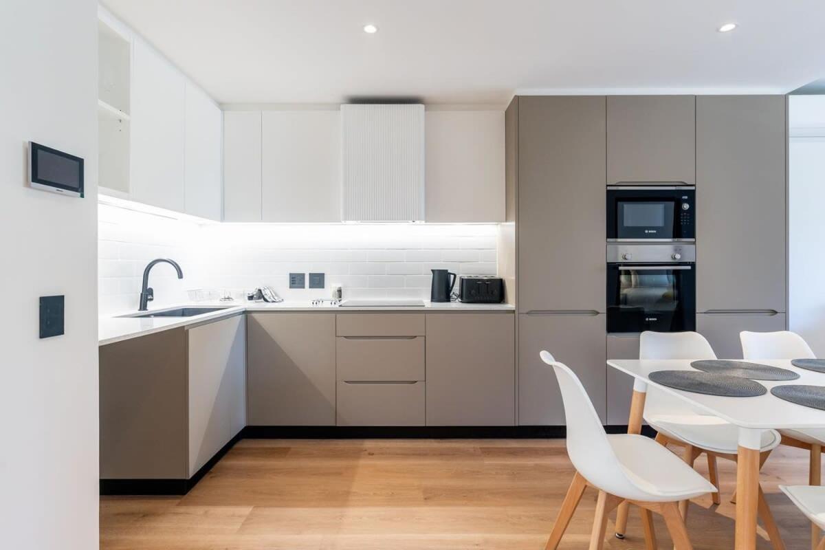 305 Marvol On Hall - 2 Bedroom